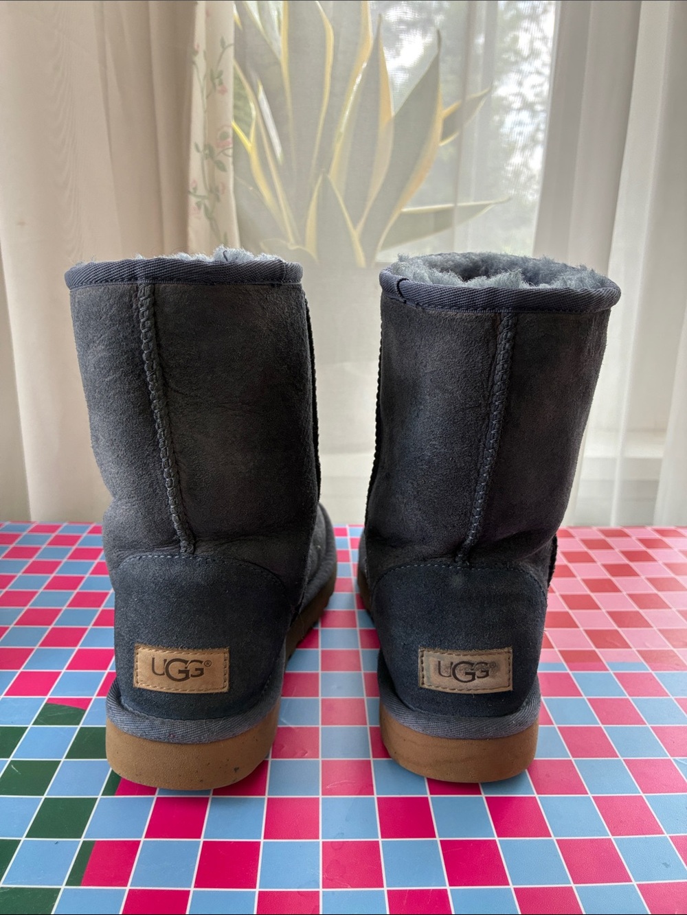Women's Classic Short Winter Boot - Picture 2 of 7